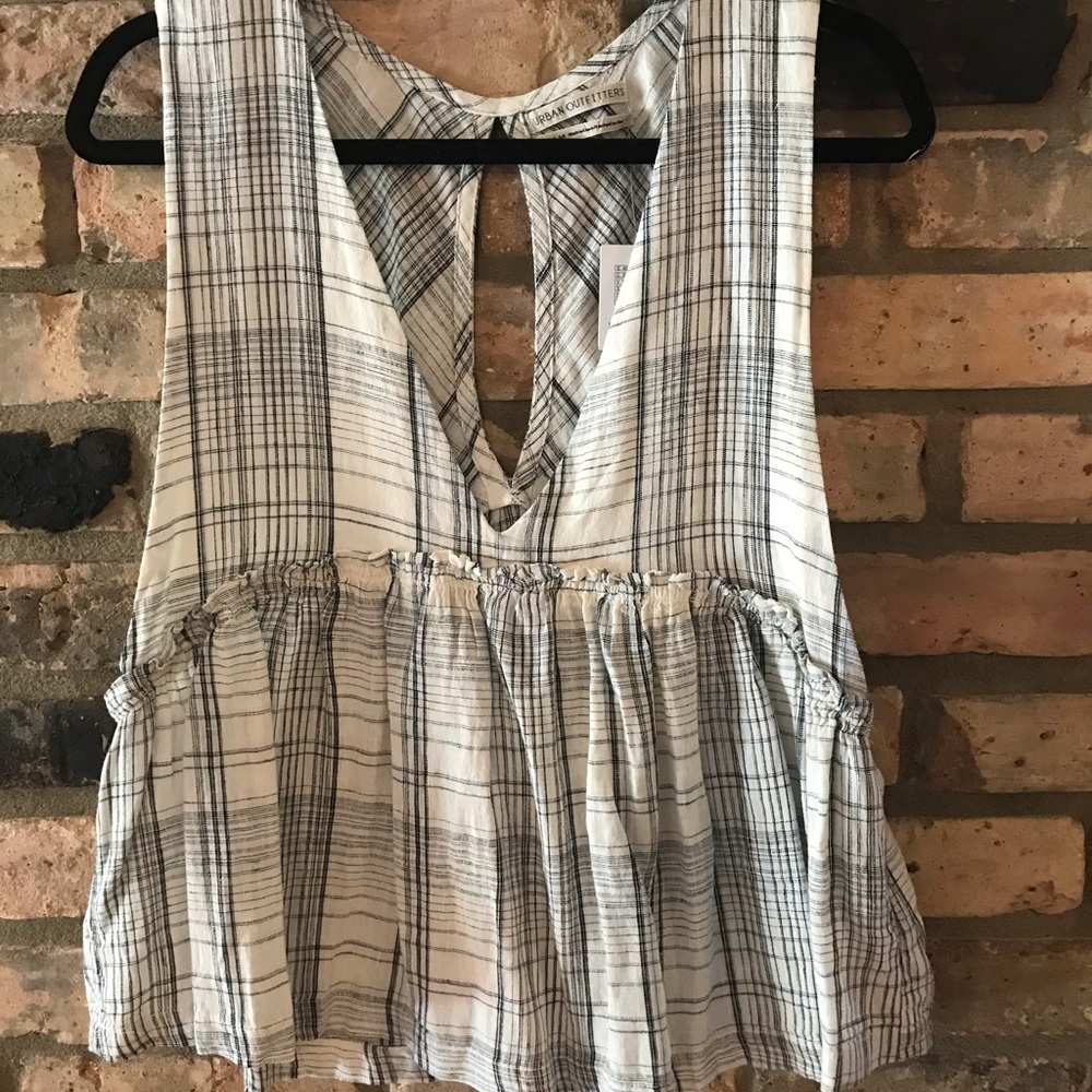 M urban outfitters plaid tank top.